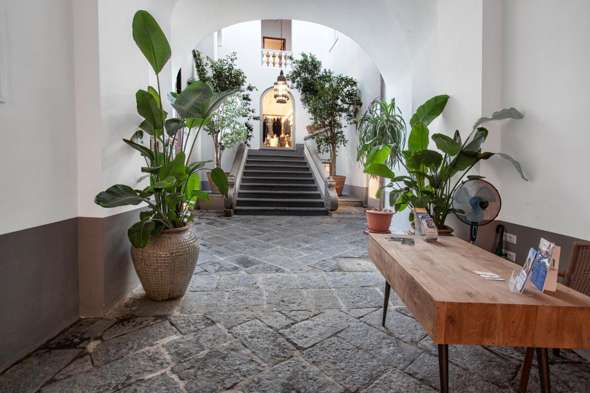 Amore Rentals - Appartamento Terrazza Tasso Sorrent Exterior foto