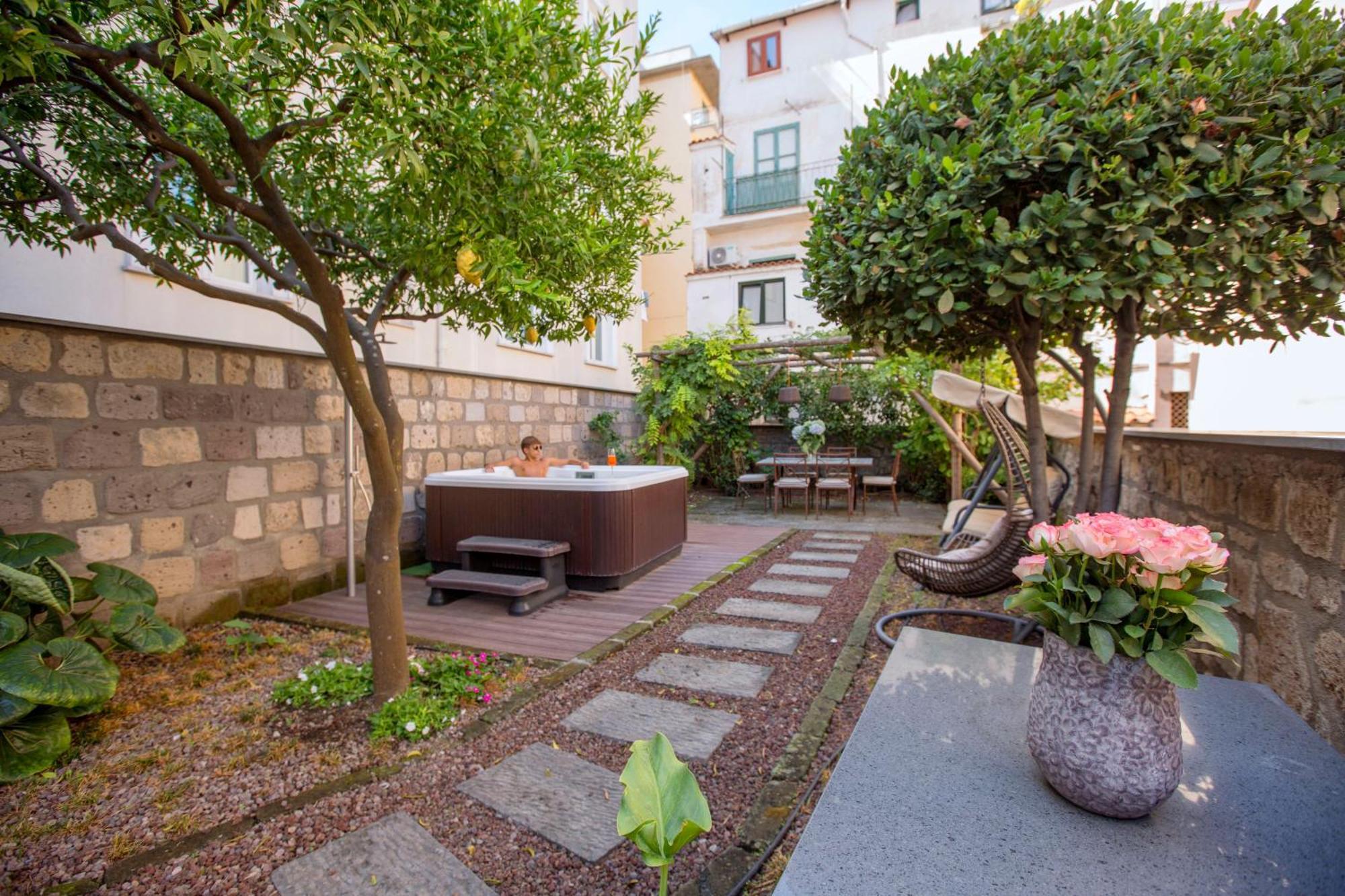 Amore Rentals - Appartamento Terrazza Tasso Sorrent Exterior foto