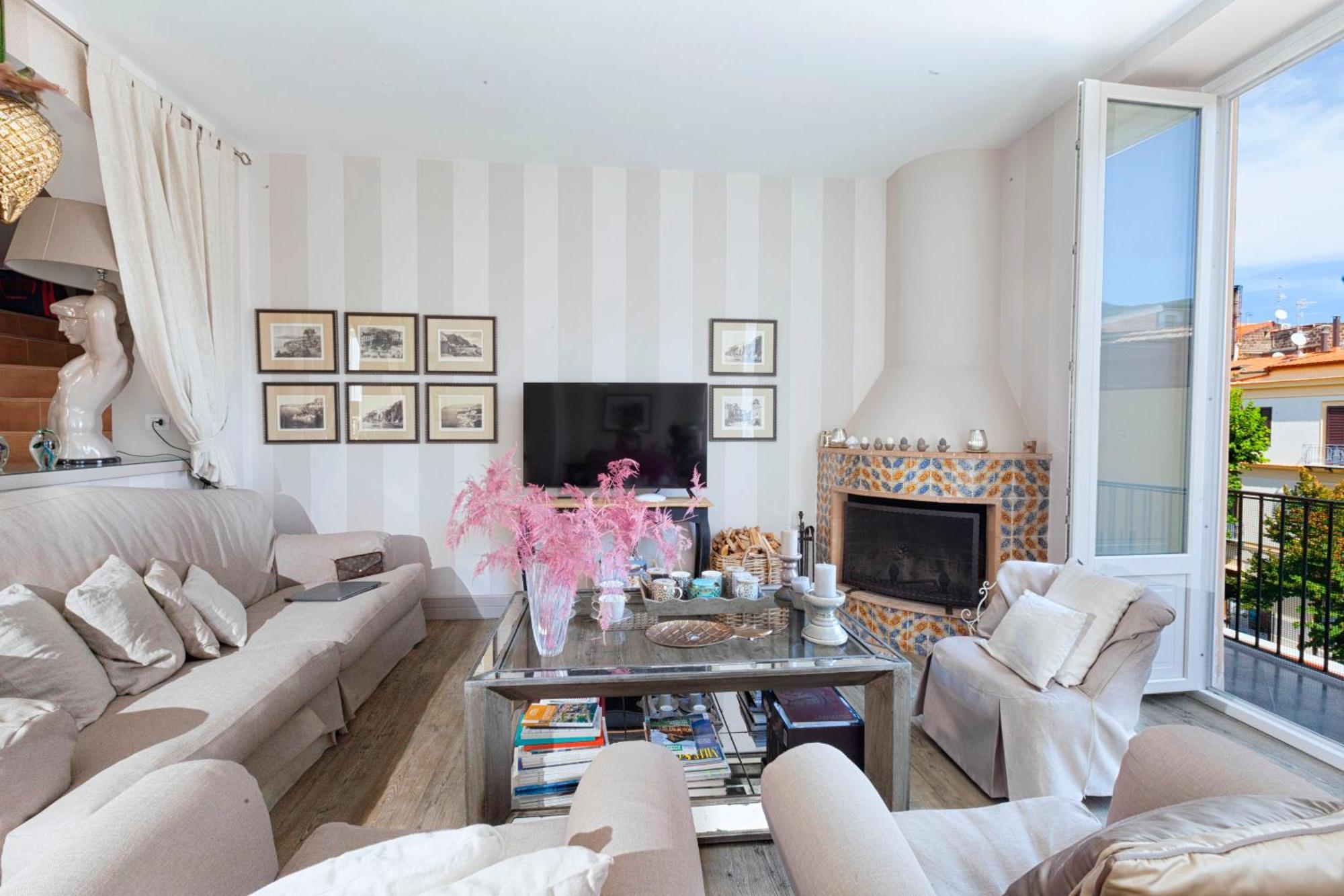 Amore Rentals - Appartamento Terrazza Tasso Sorrent Exterior foto